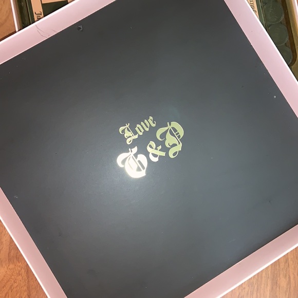 Brand New in Box Original Juicy Couture Checkers Set - Picture 3 of 10